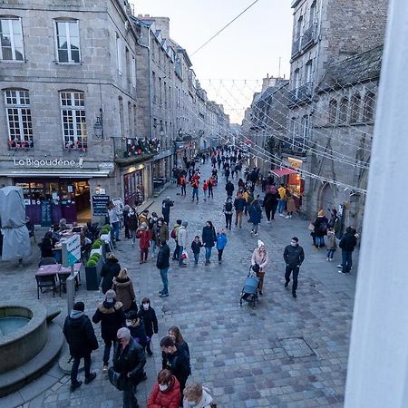 Appartement Place Des Cordeliers Dinan Exteriör bild
