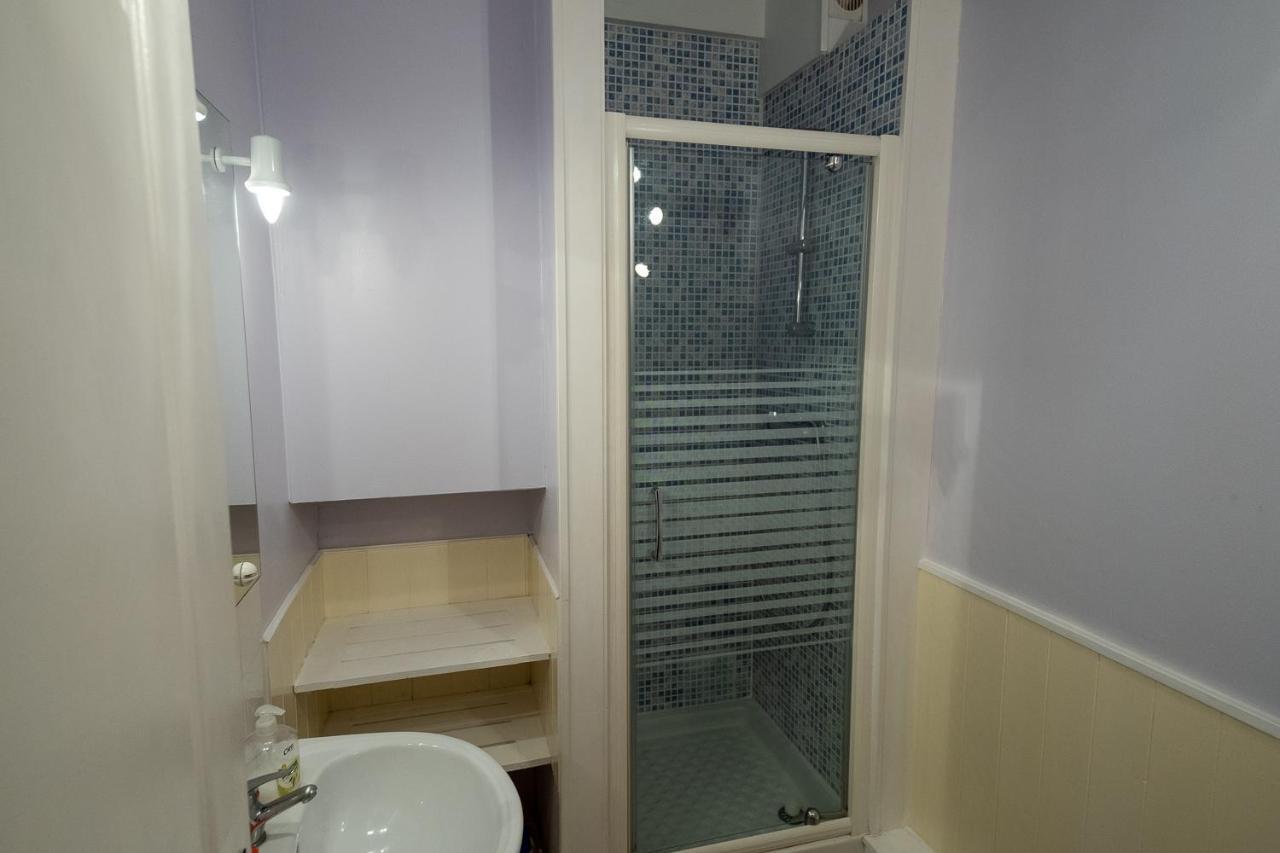 Appartement Place Des Cordeliers Dinan Exteriör bild